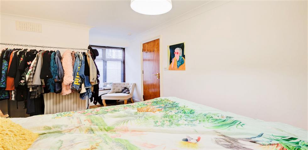 			1 Bedroom, 1 bath, 1 reception Flat			 Glenmore Road, BELSIZE PARK